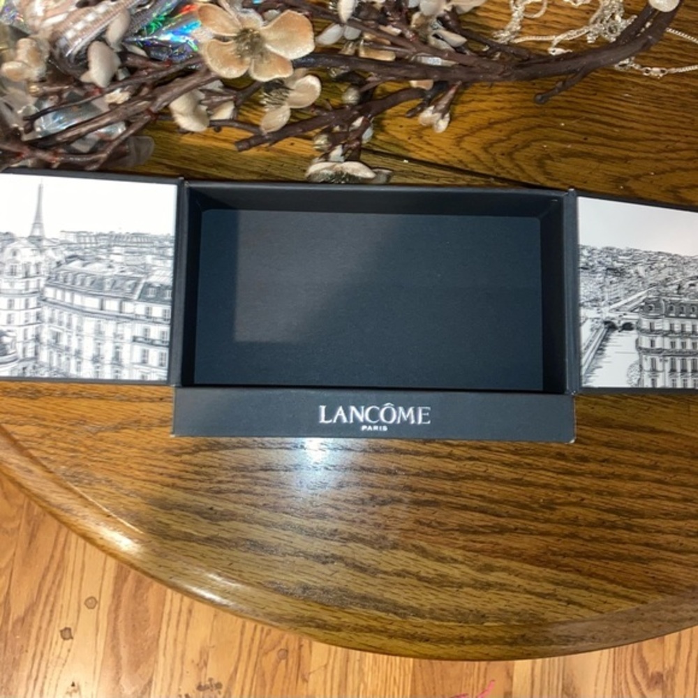 Lancôme Box from Paris